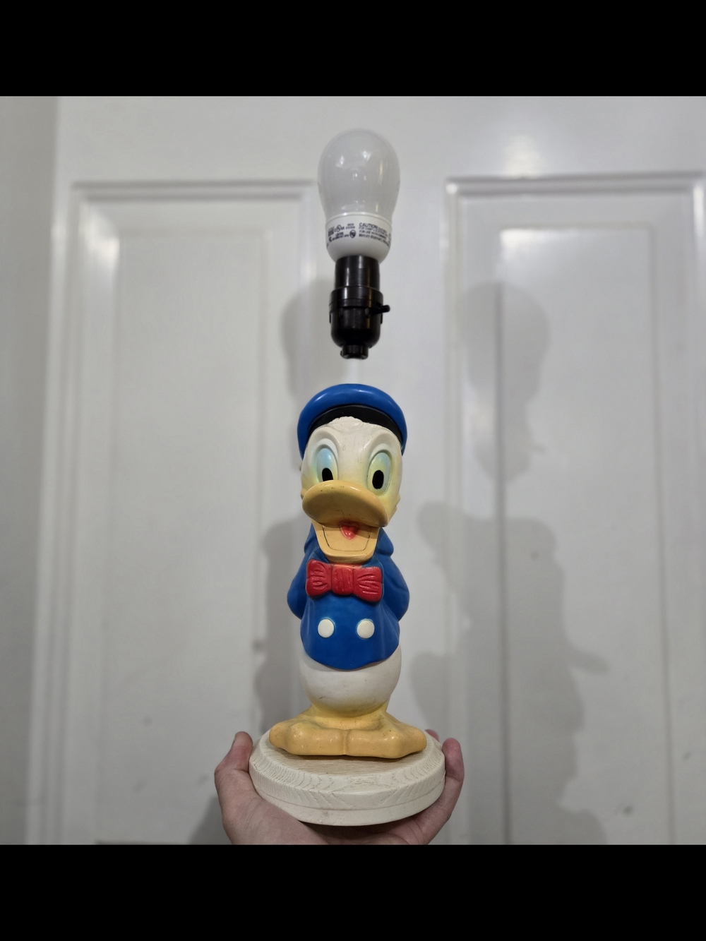 Vintage Donald Duck Table Lamp Walt Disney Collectible